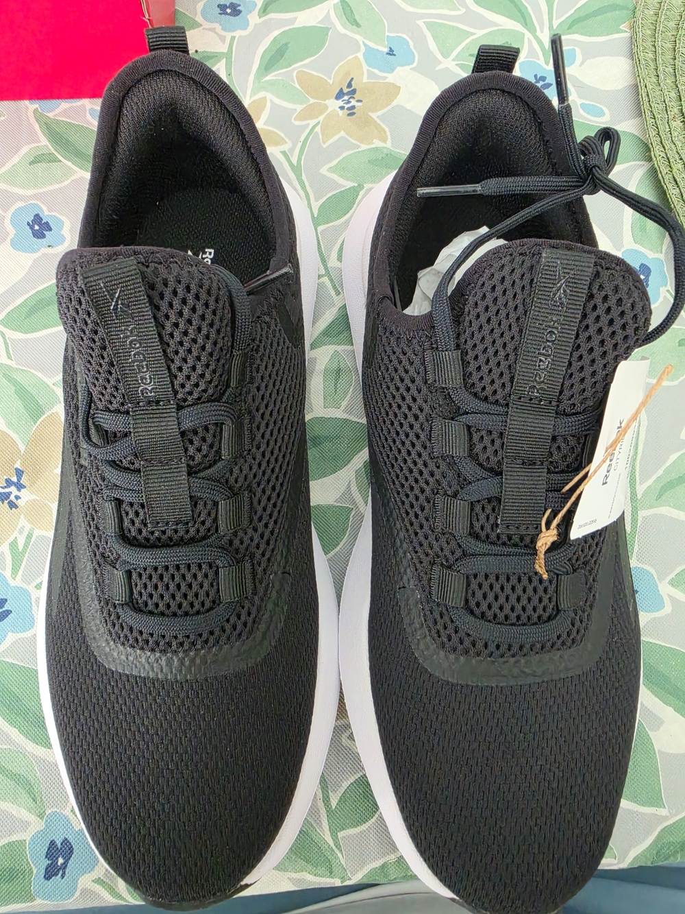 Reebok Cityride Women’s Running Shoes Black/White Size 7 – Brand New